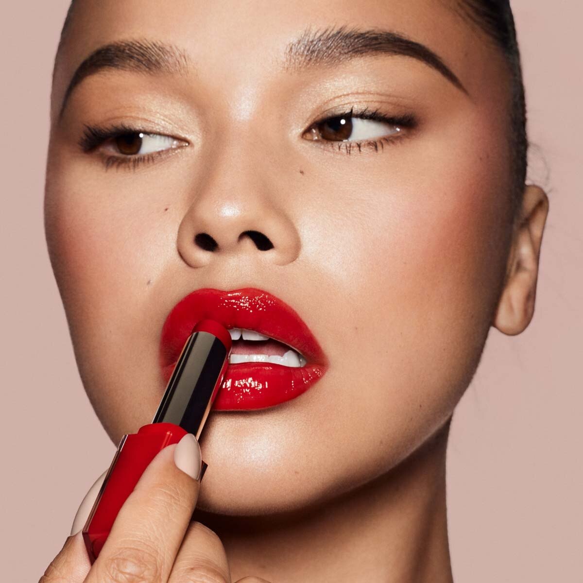 GLOSS BOMB STIX (BARRA DE LABIOS DE BRILLO INTENSO)